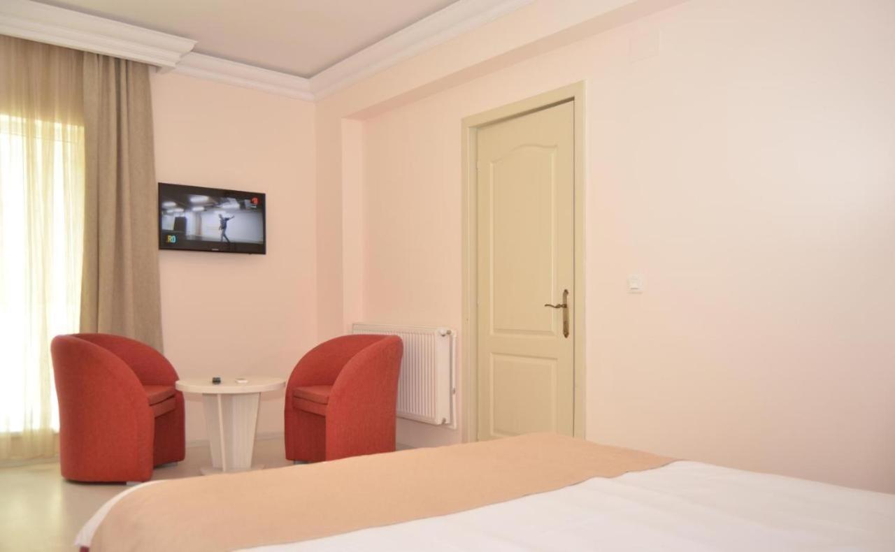 Hotel Mamaia Nord Năvodari Екстериор снимка